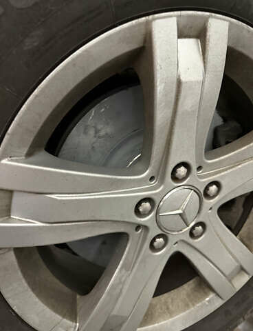 Серый Мерседес ГЛК-Класс, объемом двигателя 3 л и пробегом 293 тыс. км за 23200 $, фото 46 на Automoto.ua