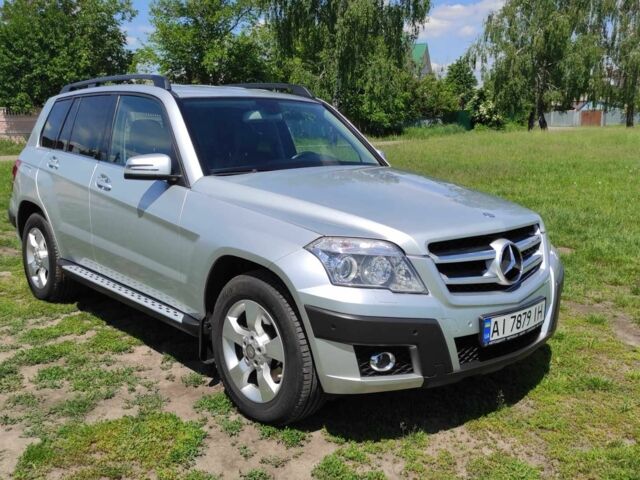 Серый Мерседес GLK серия, объемом двигателя 3 л и пробегом 191 тыс. км за 12900 $, фото 1 на Automoto.ua