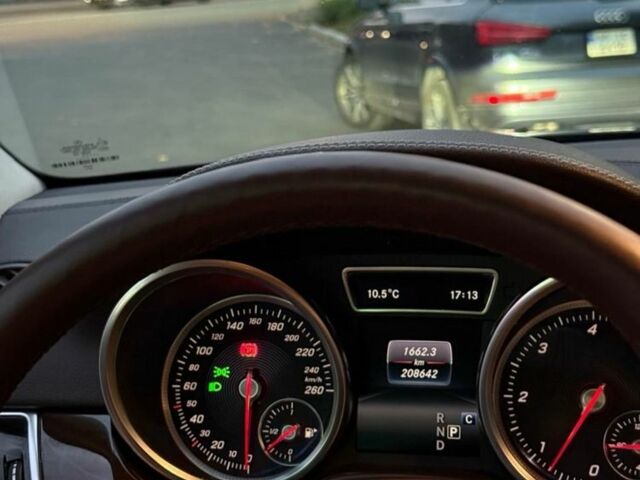 Черный Мерседес ГЛС 350, объемом двигателя 3 л и пробегом 209 тыс. км за 35800 $, фото 3 на Automoto.ua