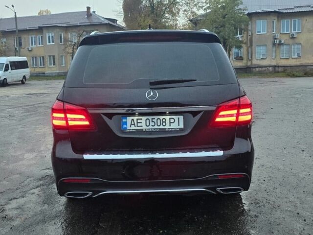 Чорний Мерседес ГЛС 350, об'ємом двигуна 3 л та пробігом 260 тис. км за 32000 $, фото 19 на Automoto.ua