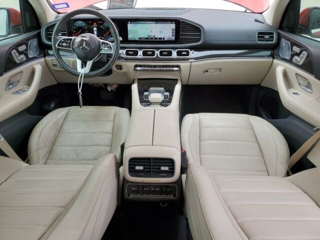 Красный Мерседес GLS 450, объемом двигателя 3 л и пробегом 55 тыс. км за 35500 $, фото 7 на Automoto.ua