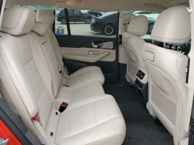 Красный Мерседес GLS 450, объемом двигателя 3 л и пробегом 55 тыс. км за 35500 $, фото 10 на Automoto.ua