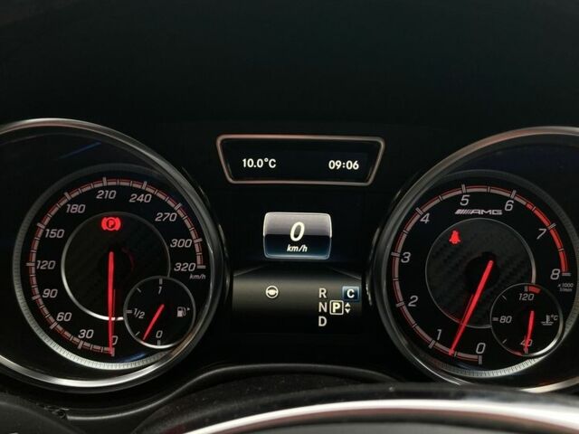 Чорний Мерседес ГЛС 63, об'ємом двигуна 5.5 л та пробігом 107 тис. км за 39000 $, фото 14 на Automoto.ua