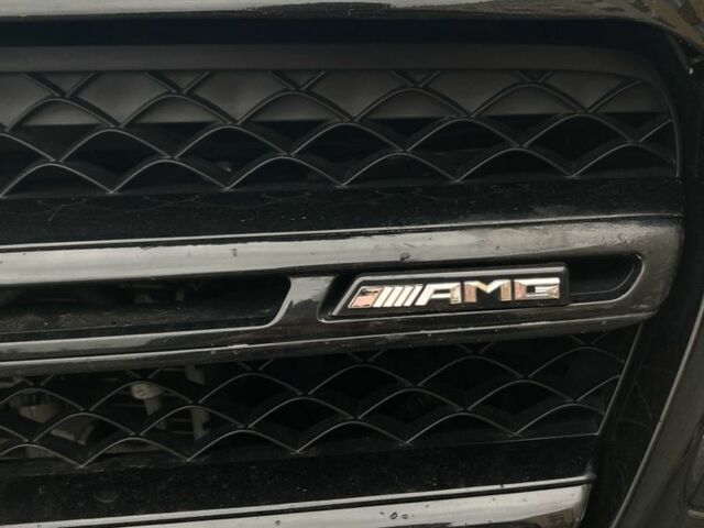 Чорний Мерседес ГЛС 63, об'ємом двигуна 5.5 л та пробігом 107 тис. км за 39000 $, фото 9 на Automoto.ua