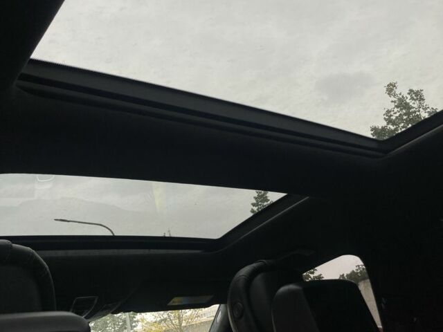 Чорний Мерседес ГЛС 63, об'ємом двигуна 5.5 л та пробігом 107 тис. км за 39000 $, фото 20 на Automoto.ua