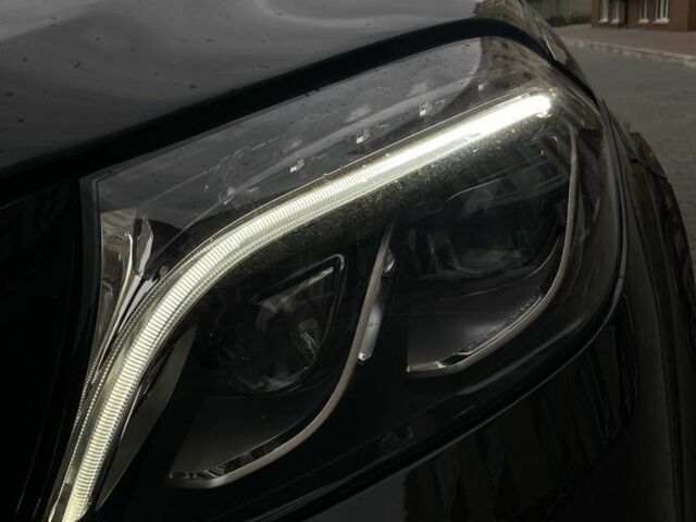 Чорний Мерседес ГЛС 63, об'ємом двигуна 5.5 л та пробігом 107 тис. км за 39000 $, фото 10 на Automoto.ua