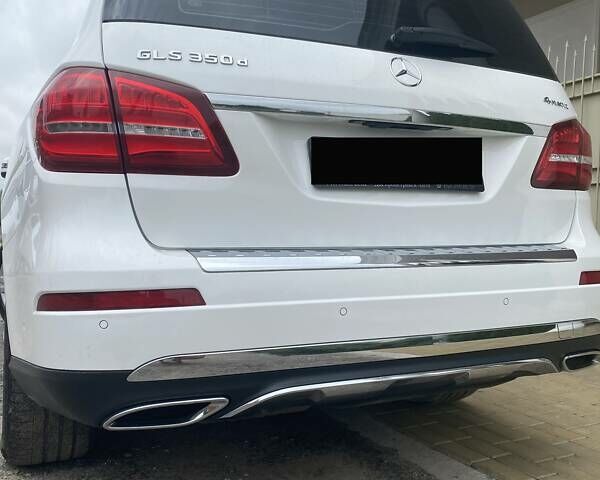 Белый Мерседес ГЛС-Класс, объемом двигателя 3 л и пробегом 200 тыс. км за 45000 $, фото 12 на Automoto.ua