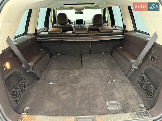 Белый Мерседес ГЛС-Класс, объемом двигателя 2.99 л и пробегом 87 тыс. км за 43500 $, фото 35 на Automoto.ua