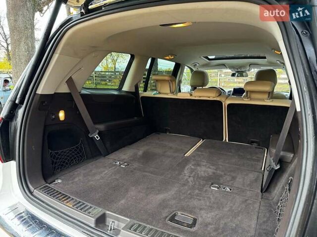 Белый Мерседес ГЛС-Класс, объемом двигателя 3 л и пробегом 146 тыс. км за 37490 $, фото 7 на Automoto.ua