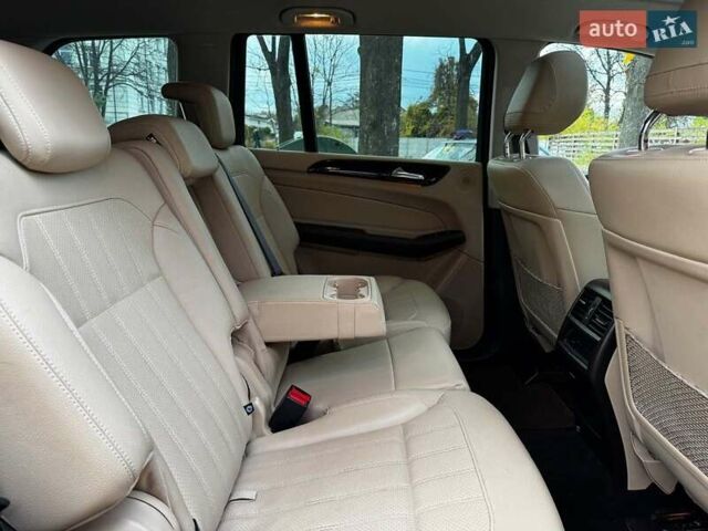 Белый Мерседес ГЛС-Класс, объемом двигателя 3 л и пробегом 146 тыс. км за 37490 $, фото 18 на Automoto.ua