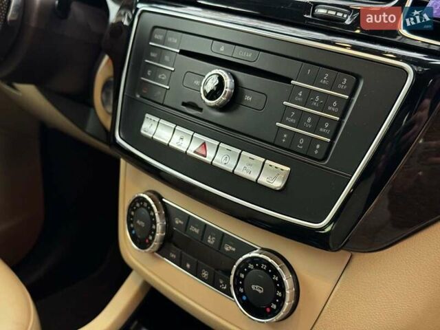 Белый Мерседес ГЛС-Класс, объемом двигателя 3 л и пробегом 146 тыс. км за 37490 $, фото 25 на Automoto.ua