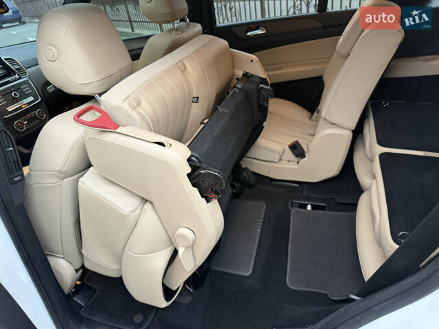 Білий Мерседес ГЛС-Класс, об'ємом двигуна 3 л та пробігом 134 тис. км за 29700 $, фото 39 на Automoto.ua