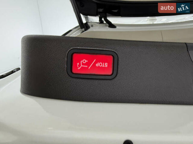 Белый Мерседес ГЛС-Класс, объемом двигателя 2.99 л и пробегом 87 тыс. км за 43500 $, фото 37 на Automoto.ua