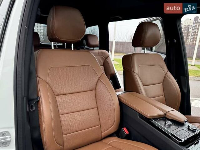 Белый Мерседес ГЛС-Класс, объемом двигателя 2.99 л и пробегом 196 тыс. км за 38800 $, фото 30 на Automoto.ua