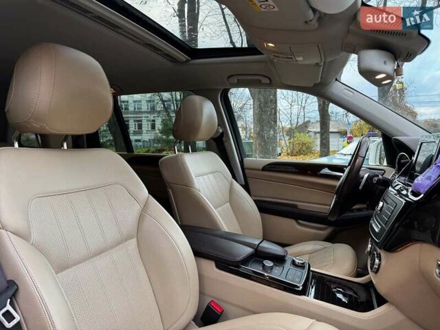 Белый Мерседес ГЛС-Класс, объемом двигателя 3 л и пробегом 146 тыс. км за 37490 $, фото 20 на Automoto.ua