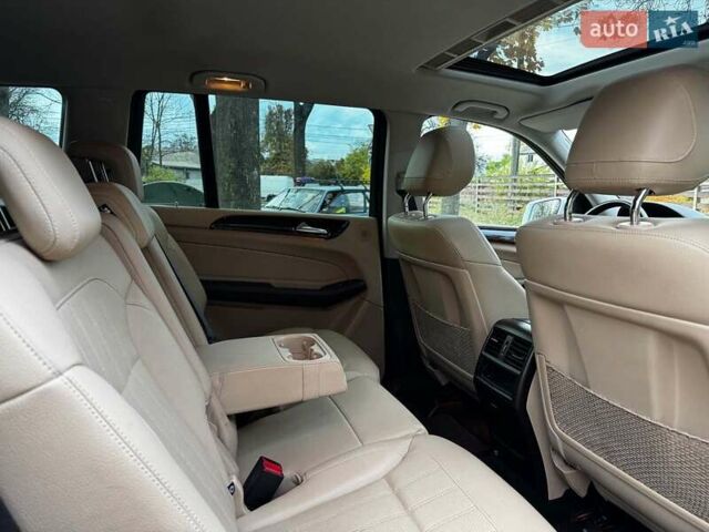 Белый Мерседес ГЛС-Класс, объемом двигателя 3 л и пробегом 146 тыс. км за 37490 $, фото 17 на Automoto.ua