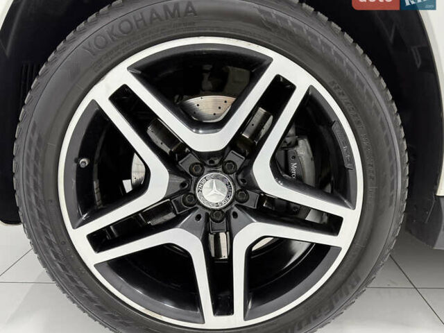 Белый Мерседес ГЛС-Класс, объемом двигателя 2.99 л и пробегом 87 тыс. км за 43500 $, фото 40 на Automoto.ua