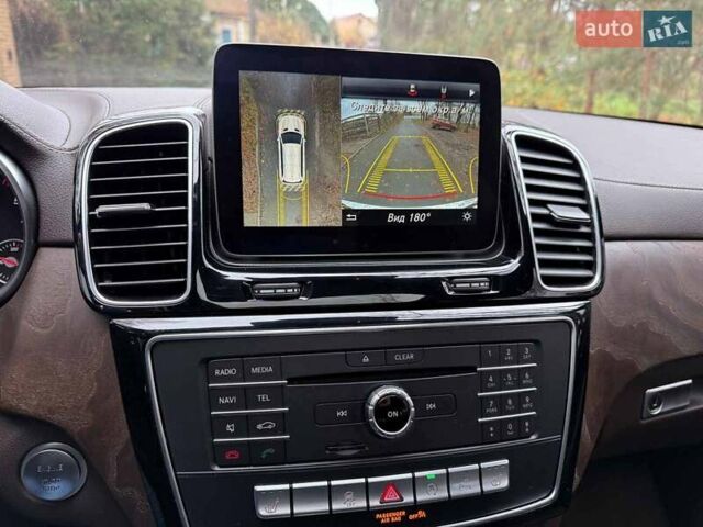 Белый Мерседес ГЛС-Класс, объемом двигателя 3 л и пробегом 80 тыс. км за 35990 $, фото 17 на Automoto.ua