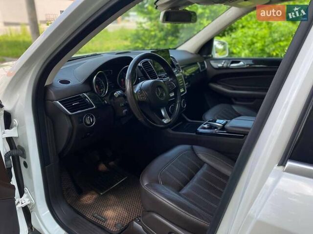 Белый Мерседес ГЛС-Класс, объемом двигателя 3 л и пробегом 224 тыс. км за 35490 $, фото 13 на Automoto.ua