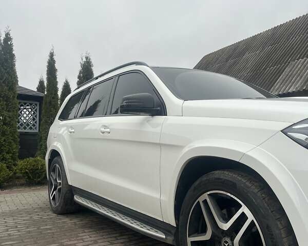 Білий Мерседес ГЛС-Класс, об'ємом двигуна 2.99 л та пробігом 58 тис. км за 48500 $, фото 3 на Automoto.ua