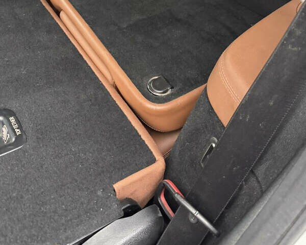 Білий Мерседес ГЛС-Класс, об'ємом двигуна 2.99 л та пробігом 257 тис. км за 36500 $, фото 19 на Automoto.ua