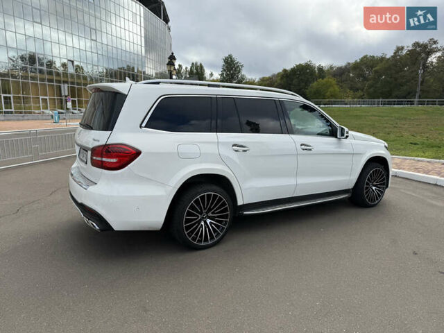Білий Мерседес ГЛС-Класс, об'ємом двигуна 3 л та пробігом 148 тис. км за 27700 $, фото 49 на Automoto.ua