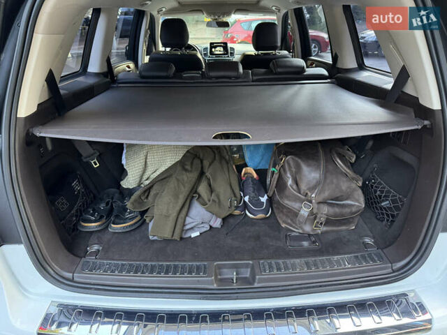 Белый Мерседес ГЛС-Класс, объемом двигателя 2.99 л и пробегом 233 тыс. км за 33500 $, фото 18 на Automoto.ua