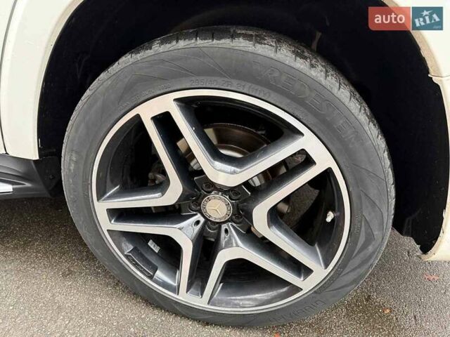 Белый Мерседес ГЛС-Класс, объемом двигателя 3 л и пробегом 80 тыс. км за 35990 $, фото 10 на Automoto.ua