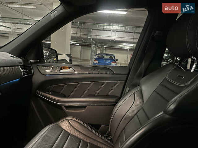 Мерседес ГЛС-Класс 2016 у Києві на Automoto.ua Білий Мерседес ГЛС-Класс, об'ємом двигуна 5.46 л та пробігом 165 тис. км за 43000 $, фото 25 на Automoto.ua