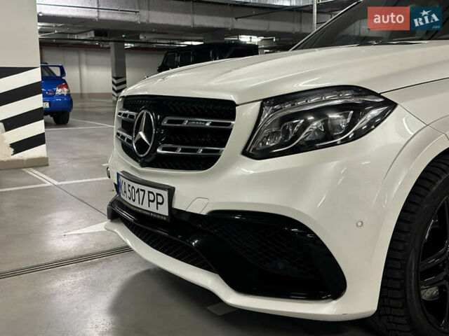 Мерседес ГЛС-Класс 2016 у Києві на Automoto.ua Білий Мерседес ГЛС-Класс, об'ємом двигуна 5.46 л та пробігом 165 тис. км за 43000 $, фото 29 на Automoto.ua