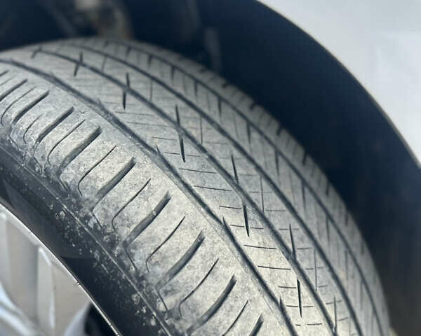 Белый Мерседес ГЛС-Класс, объемом двигателя 3 л и пробегом 165 тыс. км за 32000 $, фото 8 на Automoto.ua