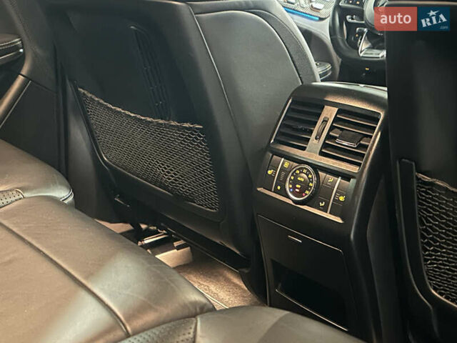 Мерседес ГЛС-Класс 2016 у Києві на Automoto.ua Білий Мерседес ГЛС-Класс, об'ємом двигуна 5.46 л та пробігом 165 тис. км за 43000 $, фото 27 на Automoto.ua