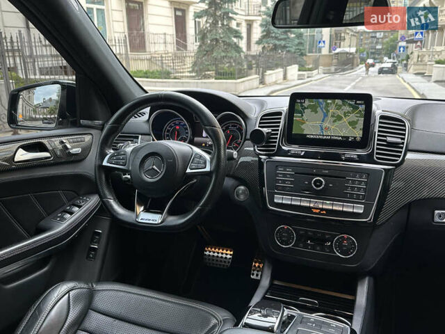 Белый Мерседес ГЛС-Класс, объемом двигателя 5.46 л и пробегом 165 тыс. км за 42000 $, фото 13 на Automoto.ua