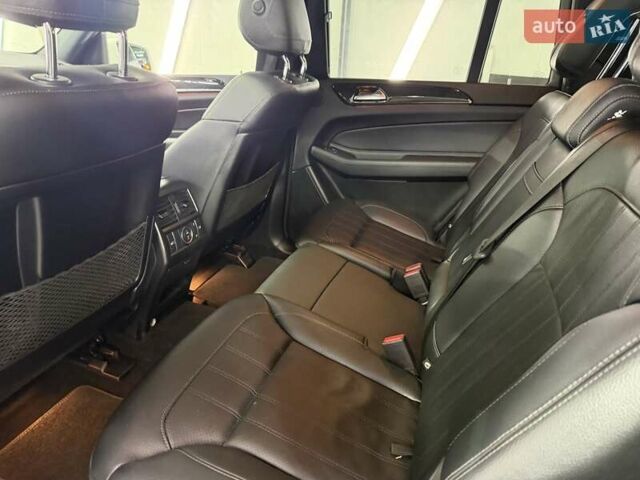 Белый Мерседес ГЛС-Класс, объемом двигателя 3 л и пробегом 150 тыс. км за 27100 $, фото 13 на Automoto.ua