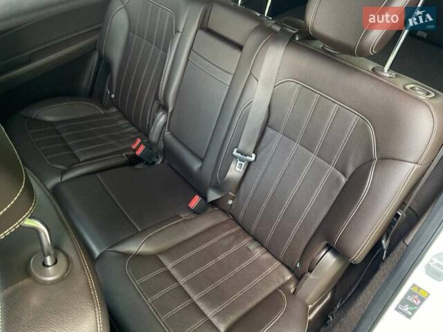 Белый Мерседес ГЛС-Класс, объемом двигателя 3 л и пробегом 224 тыс. км за 35490 $, фото 18 на Automoto.ua