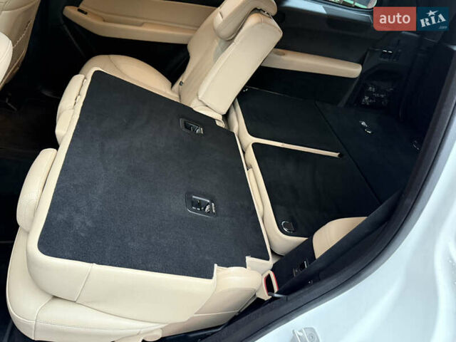 Білий Мерседес ГЛС-Класс, об'ємом двигуна 3 л та пробігом 134 тис. км за 29700 $, фото 37 на Automoto.ua