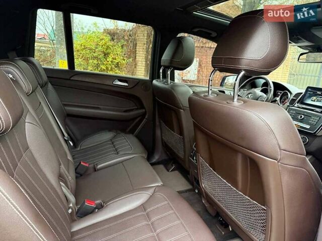 Белый Мерседес ГЛС-Класс, объемом двигателя 3 л и пробегом 80 тыс. км за 35990 $, фото 24 на Automoto.ua