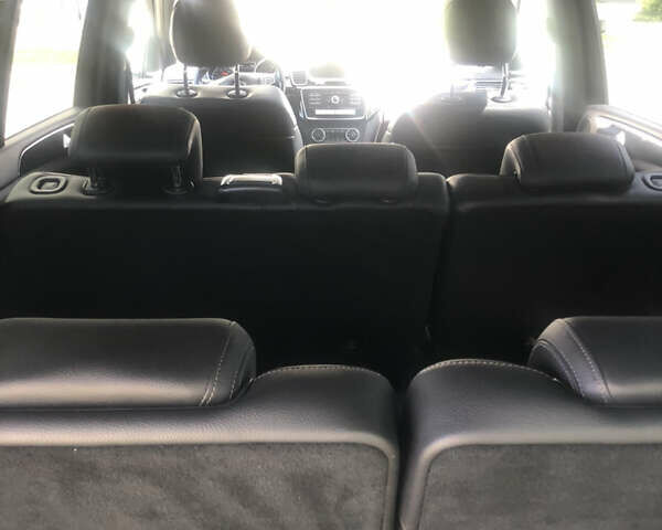 Белый Мерседес ГЛС-Класс, объемом двигателя 3 л и пробегом 196 тыс. км за 39800 $, фото 34 на Automoto.ua