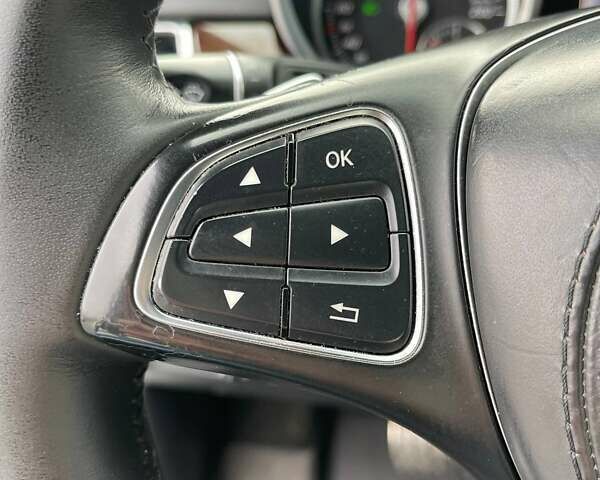 Белый Мерседес ГЛС-Класс, объемом двигателя 2.99 л и пробегом 289 тыс. км за 48000 $, фото 35 на Automoto.ua