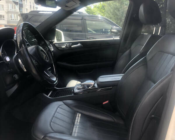 Белый Мерседес ГЛС-Класс, объемом двигателя 3 л и пробегом 196 тыс. км за 39800 $, фото 41 на Automoto.ua