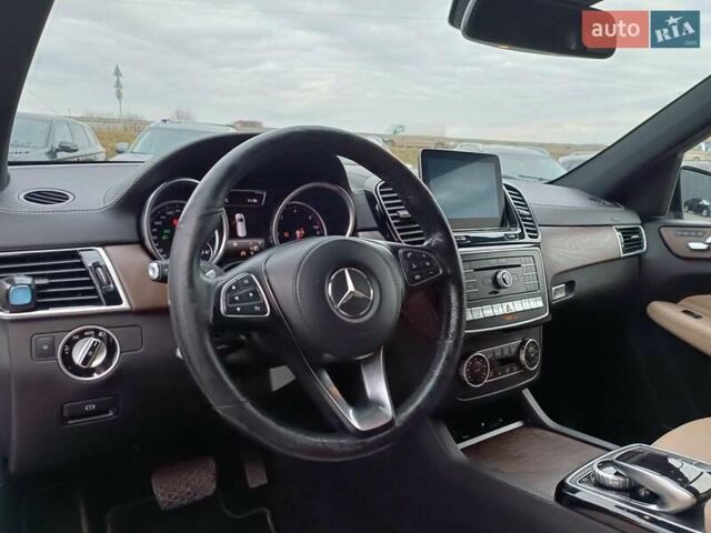 Белый Мерседес ГЛС-Класс, объемом двигателя 3 л и пробегом 149 тыс. км за 47700 $, фото 27 на Automoto.ua