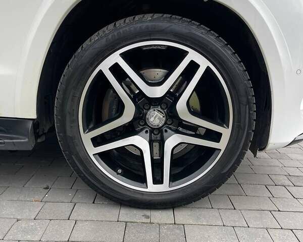 Белый Мерседес ГЛС-Класс, объемом двигателя 2.99 л и пробегом 289 тыс. км за 48000 $, фото 65 на Automoto.ua