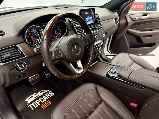Белый Мерседес ГЛС-Класс, объемом двигателя 2.99 л и пробегом 100 тыс. км за 49999 $, фото 18 на Automoto.ua