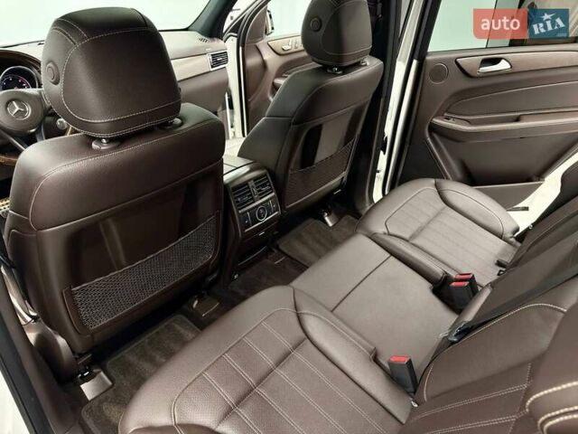 Белый Мерседес ГЛС-Класс, объемом двигателя 2.99 л и пробегом 100 тыс. км за 49999 $, фото 36 на Automoto.ua