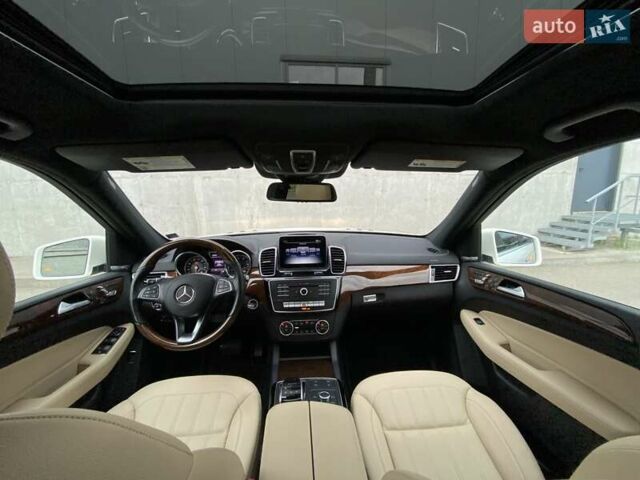 Белый Мерседес ГЛС-Класс, объемом двигателя 3 л и пробегом 125 тыс. км за 36700 $, фото 13 на Automoto.ua