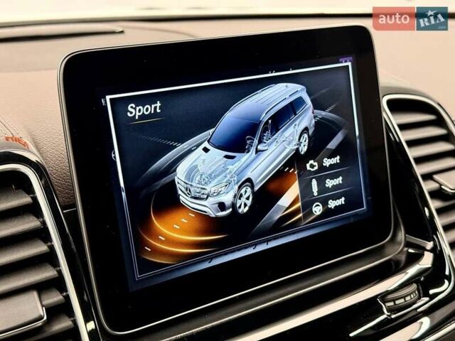 Белый Мерседес ГЛС-Класс, объемом двигателя 2.99 л и пробегом 100 тыс. км за 49999 $, фото 28 на Automoto.ua