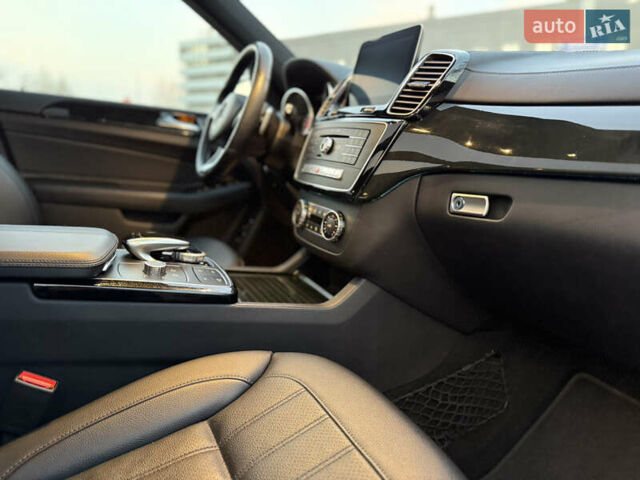 Белый Мерседес ГЛС-Класс, объемом двигателя 3 л и пробегом 102 тыс. км за 31900 $, фото 13 на Automoto.ua