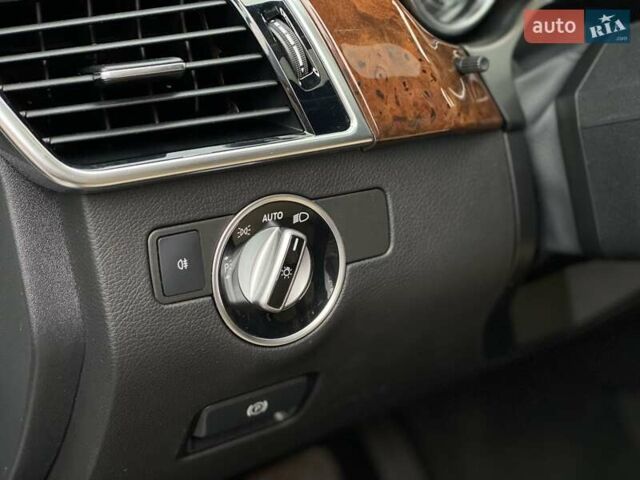 Белый Мерседес ГЛС-Класс, объемом двигателя 3 л и пробегом 125 тыс. км за 36700 $, фото 20 на Automoto.ua