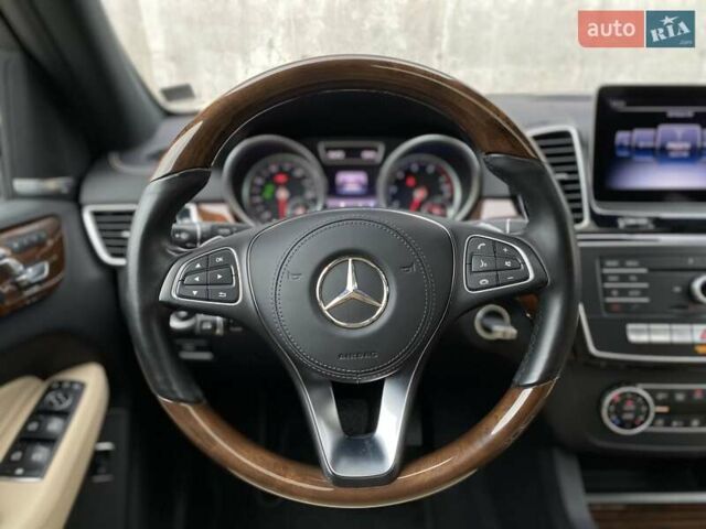 Белый Мерседес ГЛС-Класс, объемом двигателя 3 л и пробегом 125 тыс. км за 36700 $, фото 17 на Automoto.ua