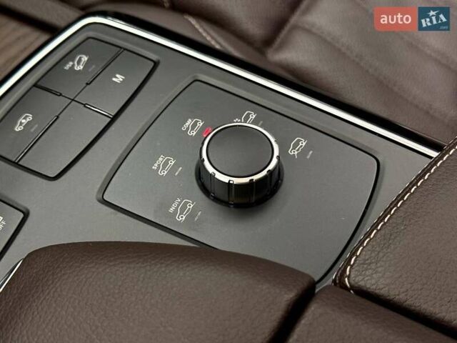 Белый Мерседес ГЛС-Класс, объемом двигателя 2.99 л и пробегом 100 тыс. км за 49999 $, фото 30 на Automoto.ua